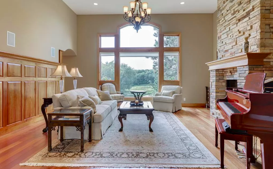 Hudson Wis., 7,031 square foot house 2